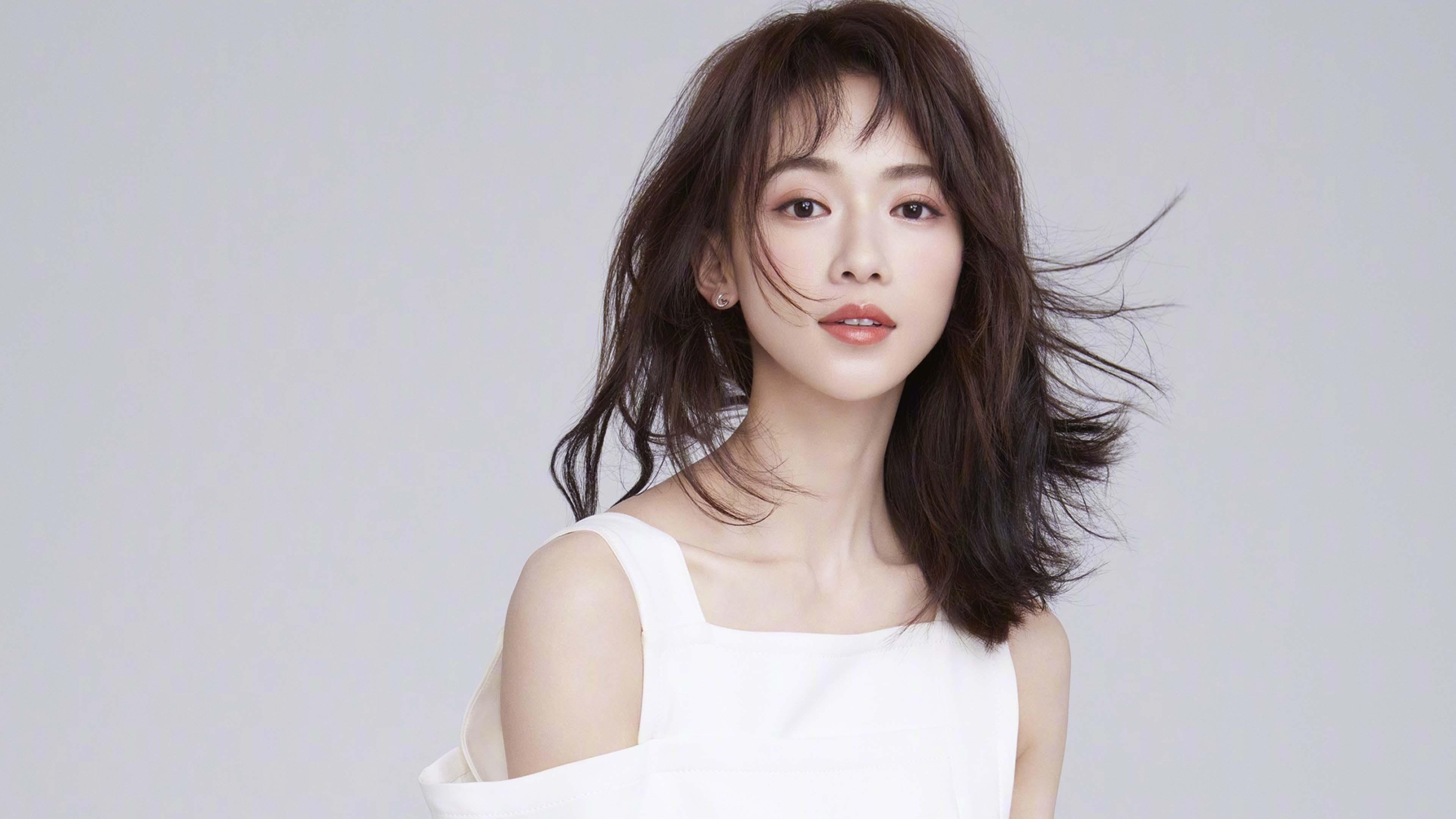 乐鱼体育登录-史密斯50米仰泳爆发力惊艳全场，美国仰泳史密斯