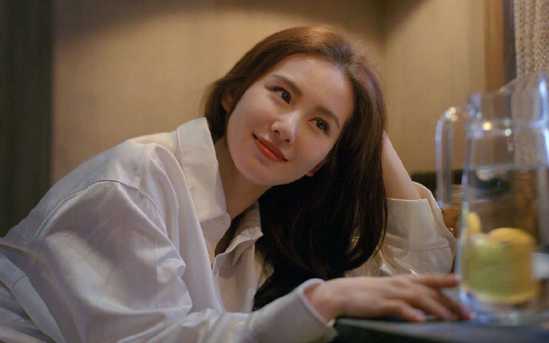 Leyu Sport下载-艾比·德尔福：南非队后场防守的关键人物，成功化解威胁，比尔和艾德